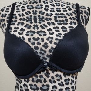 Victoria's secret body push up bra 34b